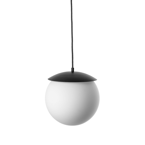 KUUL E BLACK